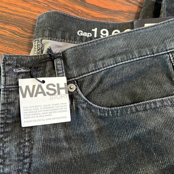 GAP Always Skinny Skimmer Corduroys size 28R NWT - Picture 4 of 4